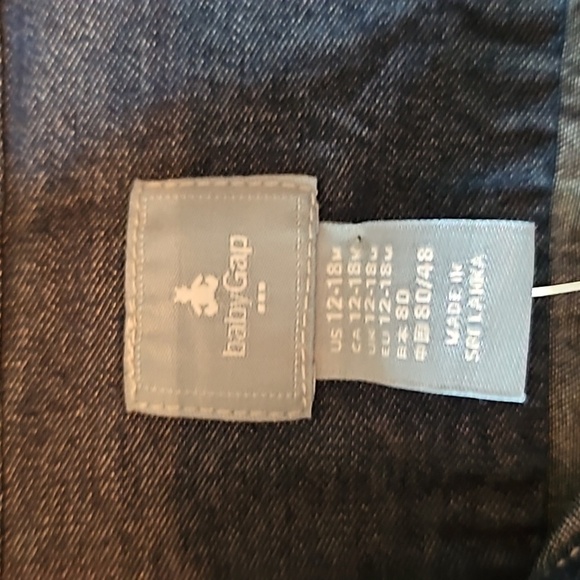 Baby Gap Button Down Shirt - Picture 3 of 6